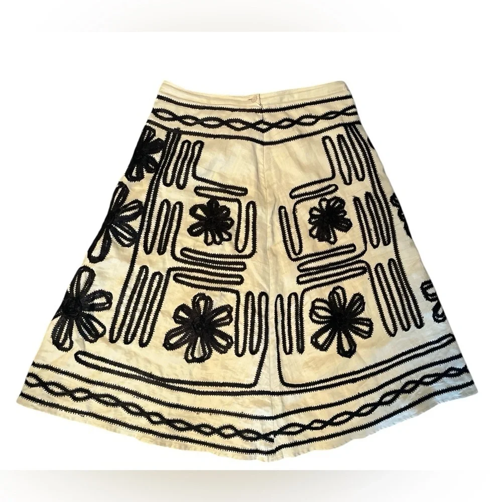 Carole Little Ladies Linen Embroidered Skirt Beige / Black Size 10 - Picture 2 of 5